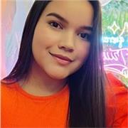 Docente de Humanidades y lengua Castellana, enseña en clases a niños de primaria